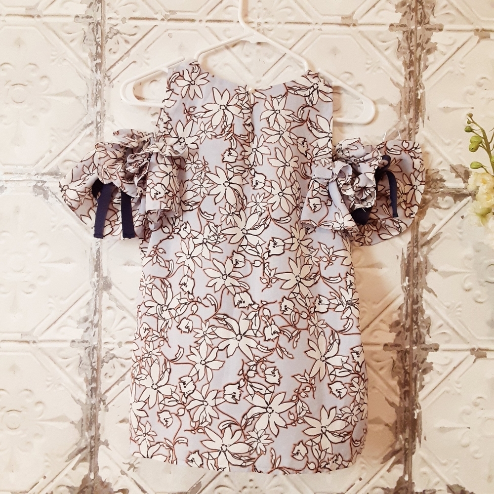 Binkeke Off the Shoulder Top - Picture 2 of 10